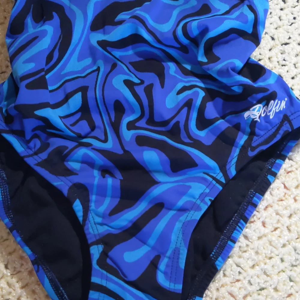 Dolfin nwt product